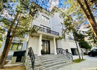 Продажа коттеджа, 1100 м2, Москва, метро Крылатское