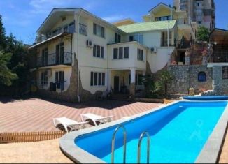 Продается дом, 461 м2, Крым, улица Клары Цеткин, 13А