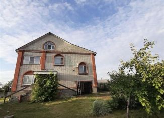 Продаю дом, 245 м2, Саратовская область