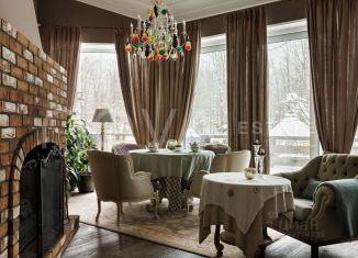 Продается дом, 1500 м2, Ленинградская область