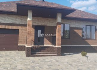 Продается дом, 202.3 м2, село Стрелецкое, улица Победы, 2