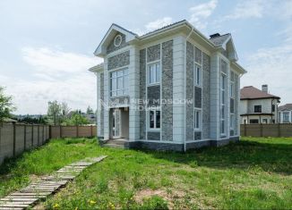 Продаю коттедж, 310 м2, Москва
