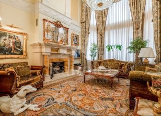 Продаю дом, 1300 м2, Московская область