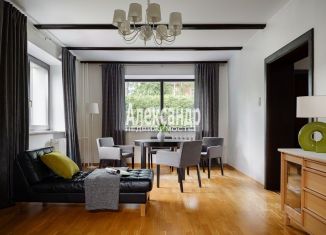 Продам дом, 317.2 м2, Санкт-Петербург, 3-я линия, 15