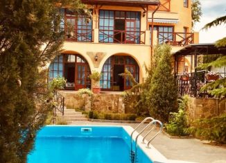 Продаю дом, 350 м2, Крым, улица Ленина, 127Д