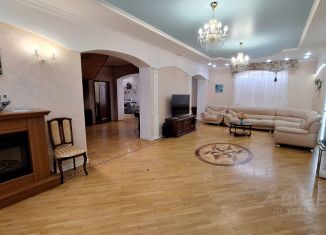 Дом на продажу, 315.1 м2, Астраханская область, улица Адмирала Угрюмова, 12