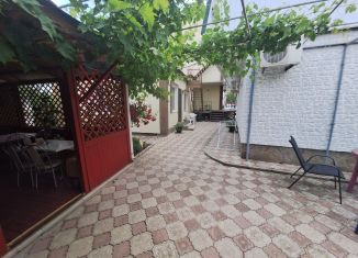 Продам дом, 379.5 м2, Крым, улица Дружбы, 23
