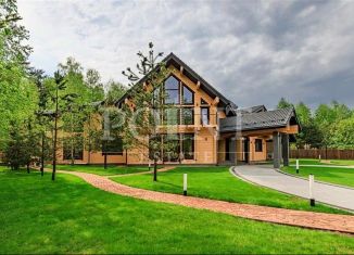 Продаю коттедж, 775 м2, Московская область