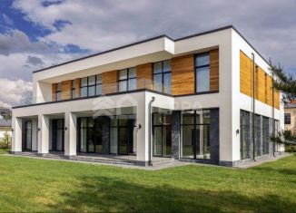 Продается дом, 700 м2, деревня Воронино
