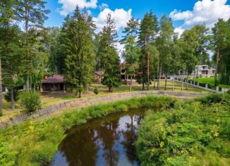Продаю дом, 541 м2, Ленинградская область