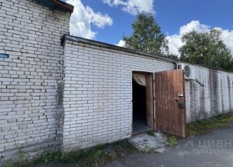 Продаю гараж, 53.9 м2, Ленинградская область, улица Урицкого, 9