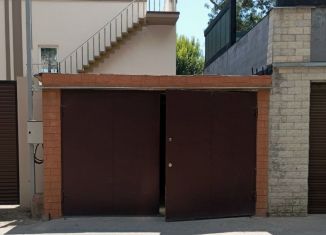 Продаю гараж, 30 м2, Ялта, площадь Ленина