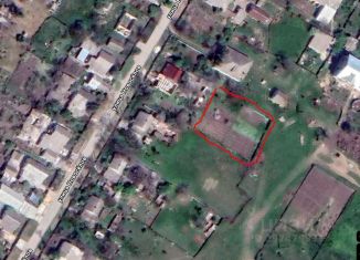Участок на продажу, 10 сот., село Полтавка, улица Ленина