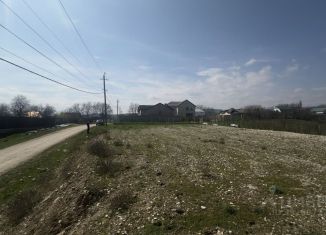 Продаю земельный участок, 10 сот., Кабардино-Балкария, улица имени А.А. Кунижева, 76А