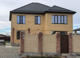 Продаю дом, 250 м2, село Татарка, улица Роз, 621