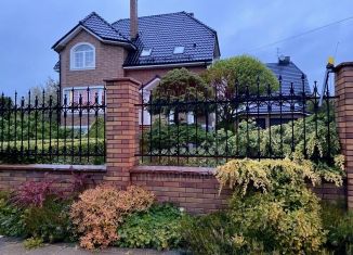 Продаю дом, 338.6 м2, Калининградская область, улица Радищева, 52/54