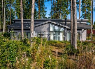 Продажа коттеджа, 200 м2, Ленинградская область