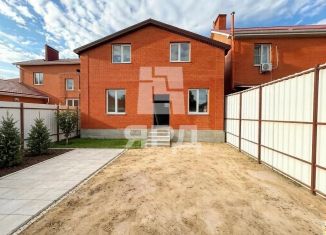 Продам дом, 138 м2, Таганрог, улица Розы Люксембург, 200