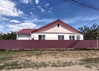 Продаю дом, 81.4 м2, Астраханская область, площадь Ленина