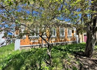 Продам дом, 63.5 м2, Адыгея, улица Калинина, 400