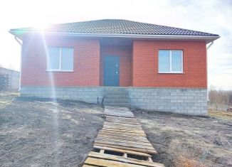 Продаю дом, 115 м2, село Ерик, улица Ветеранов, 38