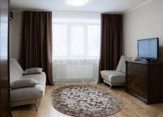 Сдам в аренду комнату, 35 м2, Барнаул, Молодёжная улица, 25