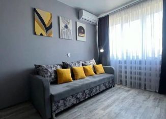 Продаю комнату, 18.1 м2, Евпатория, улица Чапаева, 5