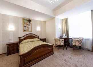Сдается в аренду комната, 30 м2, Иркутск, улица Богдана Хмельницкого, 1Б
