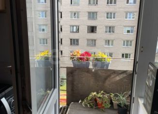 Комната на продажу, 197 м2, Санкт-Петербург, улица Беринга, 32к2, метро Василеостровская