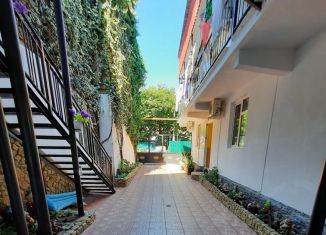Комната в аренду, 10 м2, Сочи, улица Богдана Хмельницкого, 42к2