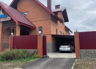 Сдам в аренду комнату, 10 м2, Тула, улица Дмитрия Ульянова, 31