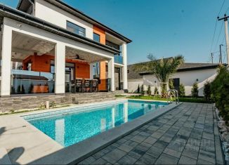 Продаю дом, 240 м2, Краснодарский край, улица Блинова, 9А
