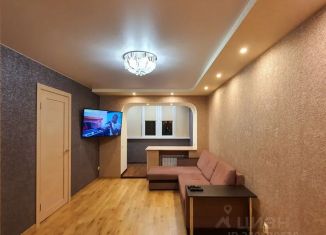 Сдается однокомнатная квартира, 40 м2, Мурманск, улица Полярной Дивизии, 7