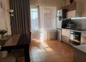 Продажа 2-ком. квартиры, 66 м2, Старый Оскол, микрорайон Степной, 26