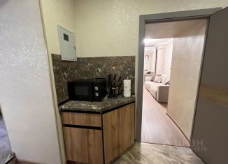Сдам двухкомнатную квартиру, 50 м2, Пятигорск, проспект Кирова, 54