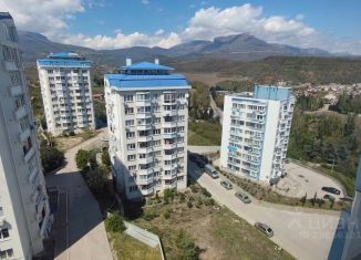 Продам однокомнатную квартиру, 40 м2, Крым, улица Богдана Хмельницкого, 25