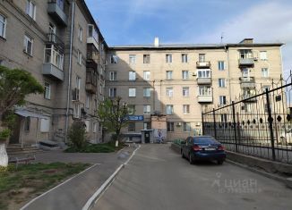Продаю 3-ком. квартиру, 73.4 м2, Алтайский край, проспект Ленина, 54