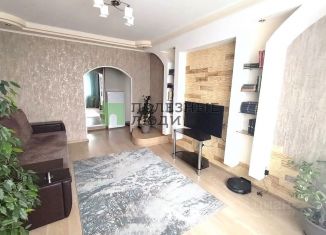 Продам 3-комнатную квартиру, 62.7 м2, Орловская область, Раздольная улица, 23