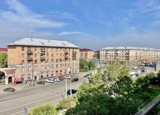 3-ком. квартира на продажу, 42 м2, Омск, проспект Карла Маркса, 31