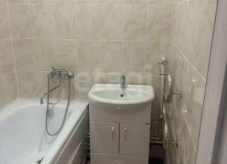 Продается 2-комнатная квартира, 45.8 м2, Тульская область, улица Кирова, 37