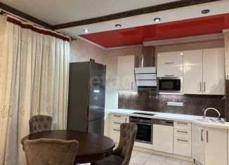 Продаю 3-ком. квартиру, 94 м2, Московская область, Совхозная улица, 7