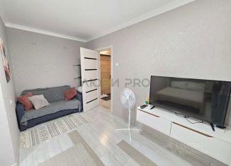 Продам 1-ком. квартиру, 33.3 м2, Уфа, улица Современников, 4, Октябрьский район