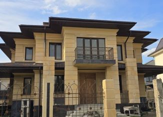 Продаю коттедж, 346 м2, Москва, улица Адмирала Лазарева, 87к4