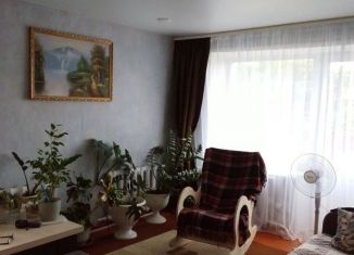 Продам 2-ком. квартиру, 52.5 м2, Алтайский край, улица Кирова, 69