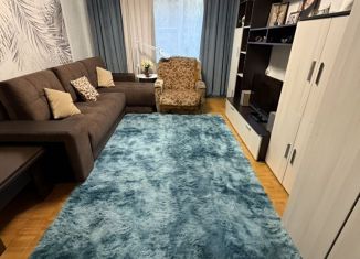 Продам 2-комнатную квартиру, 49 м2, Сосновый Бор, проспект Героев, 66