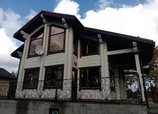 Сдается дом, 200 м2, Ленинградская область