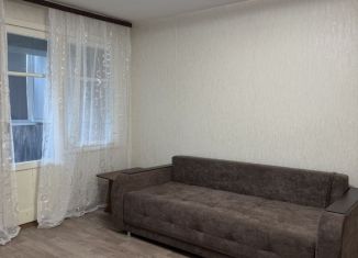 Сдается однокомнатная квартира, 30 м2, Туапсе, улица Богдана Хмельницкого, 4