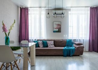 Сдам 3-ком. квартиру, 130 м2, Самарская область, Молодогвардейская улица, 57