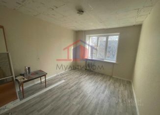 Комната на продажу, 13.1 м2, Старый Оскол, микрорайон Интернациональный, 27