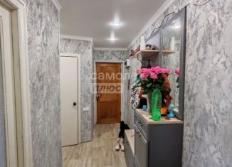 Продажа 3-комнатной квартиры, 57.5 м2, Майкоп, улица Димитрова, 11/4